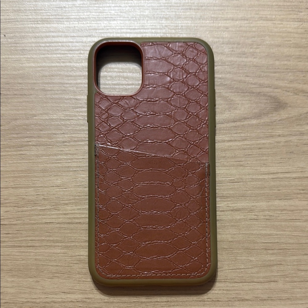 Heyday iPhone 11 Faux Crocodile Wallet Case
